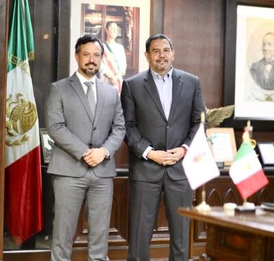 Recibe el Presidente Pérez Cuéllar visita del representante de New México Border Authority
