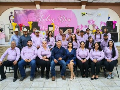 Mamá merece lo mejor: Gobierno Municipal y DIF de Ascensión celebran su día con música, regalos y mucha diversión.