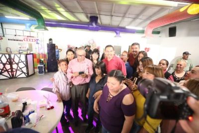 Destaca alcalde fuerza laboral de las mujeres juarenses