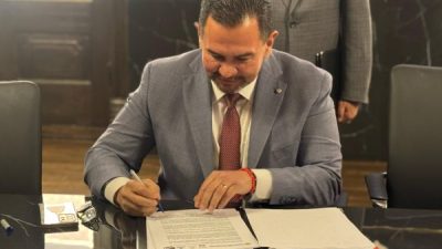 Firma el Alcalde Pérez Cuéllar convenio del Programa de Vivienda para el Bienestar