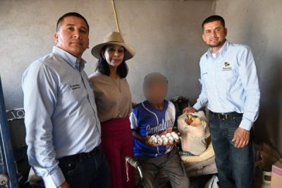 Encabeza alcaldesa Ivonne De La Hoya entrega de apoyo alimentario a través de Protección Civil.