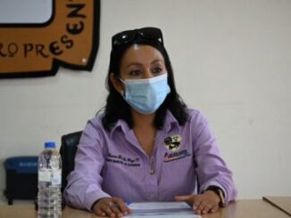 Reafirma presidenta Ivonne De La Hoya compromiso con la salud pública en reunión sobre el sarampión