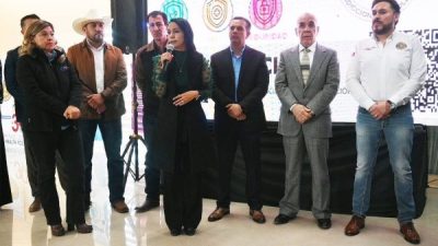 Asiste alcaldesa Ivonne De La Hoya al Conversatorio de Prevención de la Violencia Escolar en Casas Grandes.