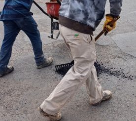 CONTINÚA OBRAS PÚBLICAS DE NCG CON PROGRAMA DE BACHEO