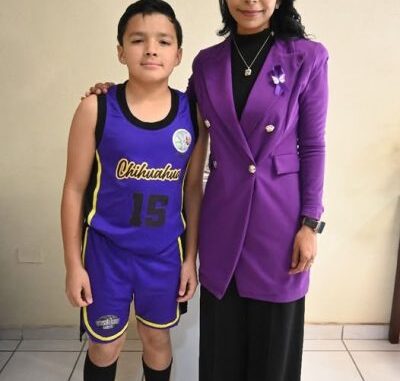 Presidenta Ivonne De La Hoya desea éxito a Dylan Reyes en Torneo Internacional de básquetbol
