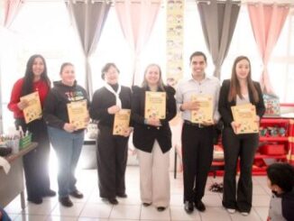 Entrega Presidenta Edith Escárcega Libros de aprendizaje al jardín de niños “Frida Kahlo”