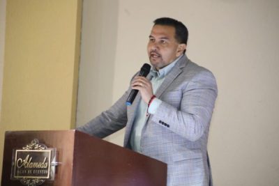 Acude Presidente Pérez Cuéllar a evento Mujeres Norawa