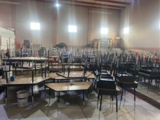 LOGRA PRESIDENTA EDITH ESCÁRCEGA CONSEGUIR MÁS MOBILIARIO PARA ESCUELAS